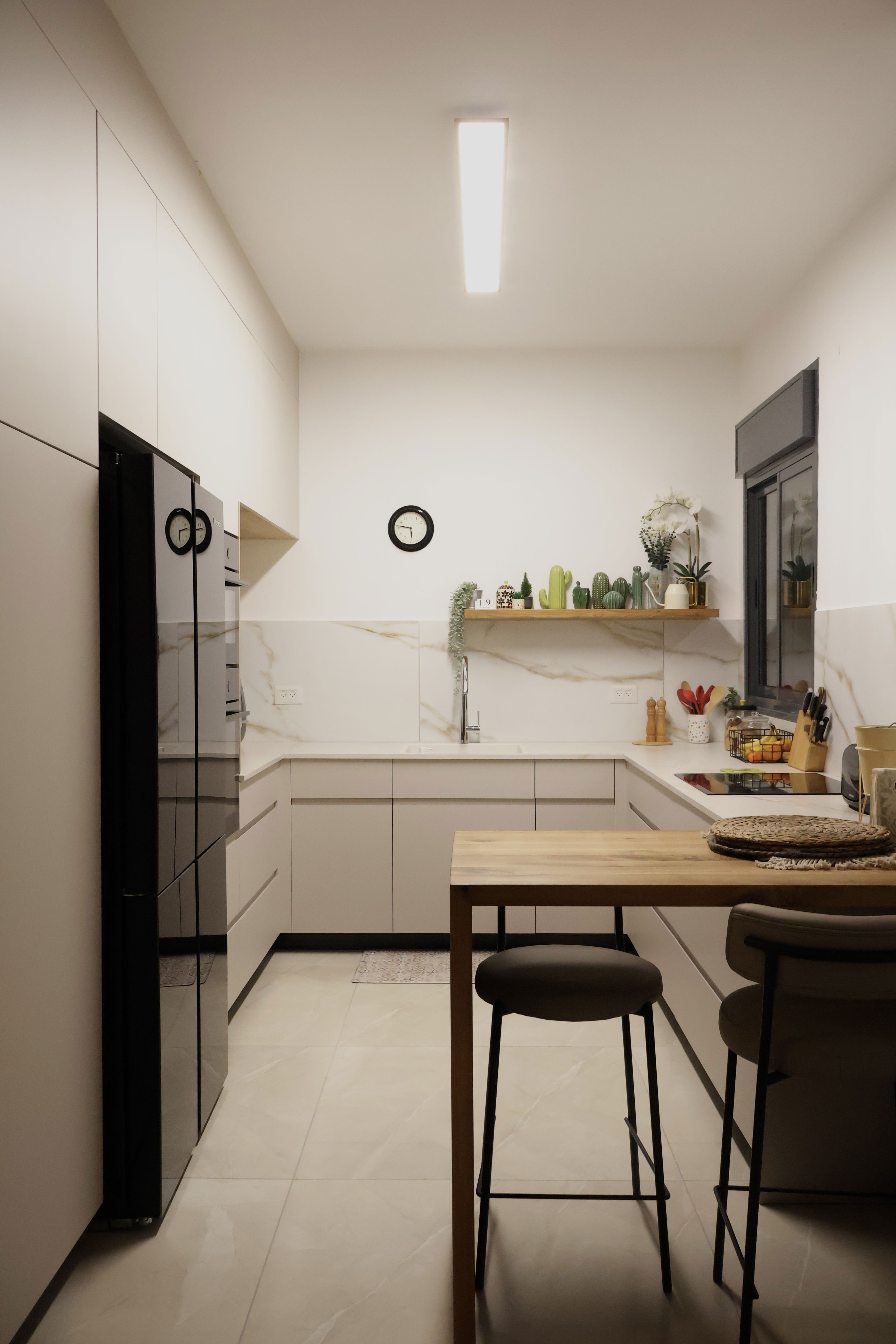 Custom made modern kitchen