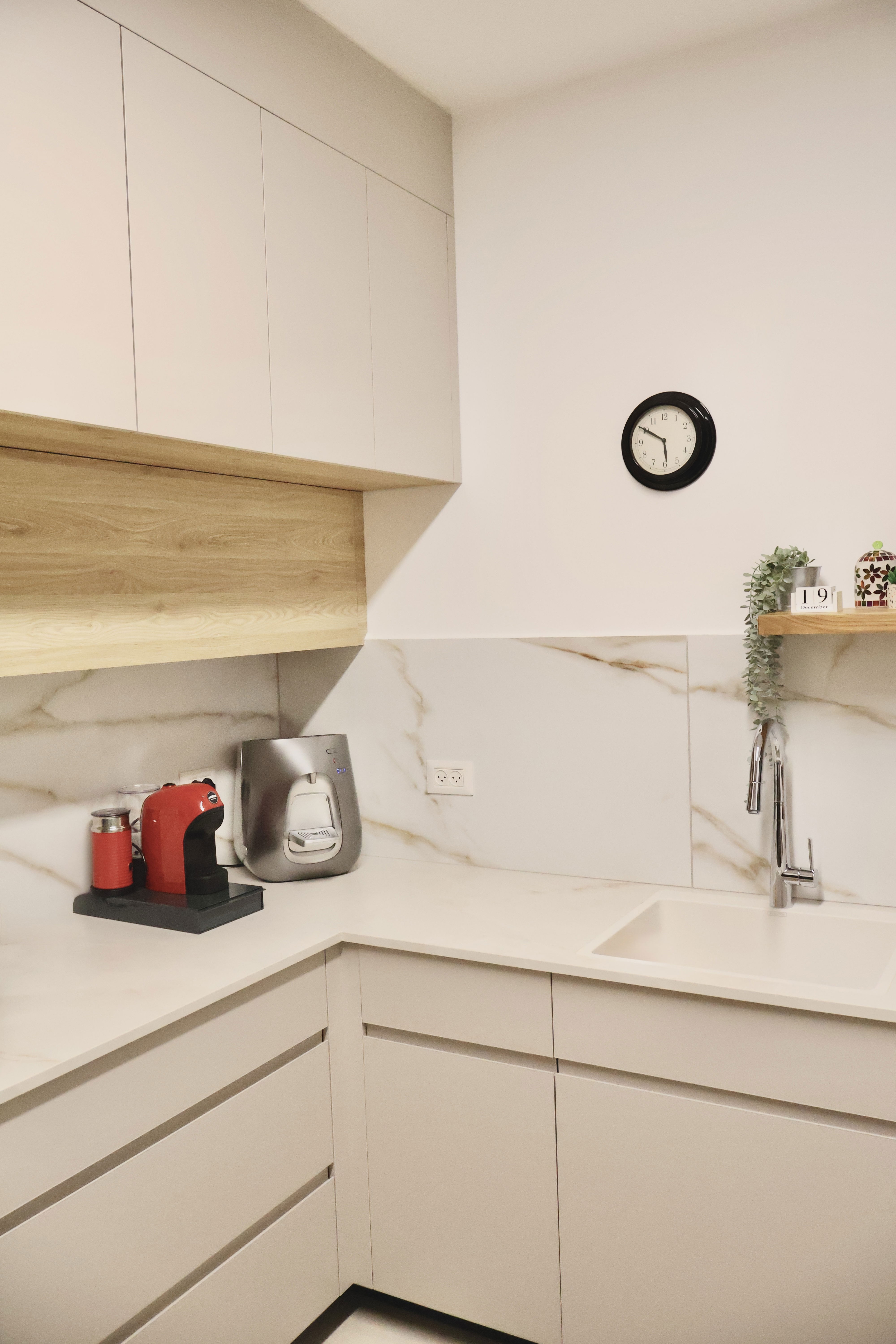 Custom made modern kitchen