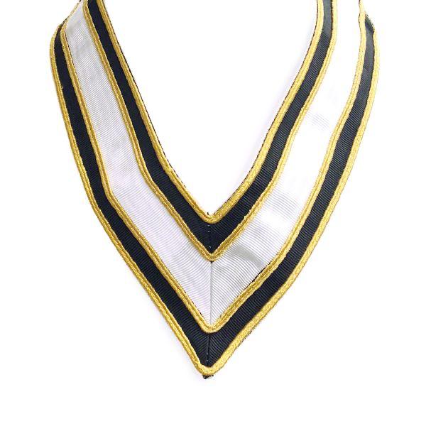 Collerette d'Officier National de la Croix Rouge de Constantin ...