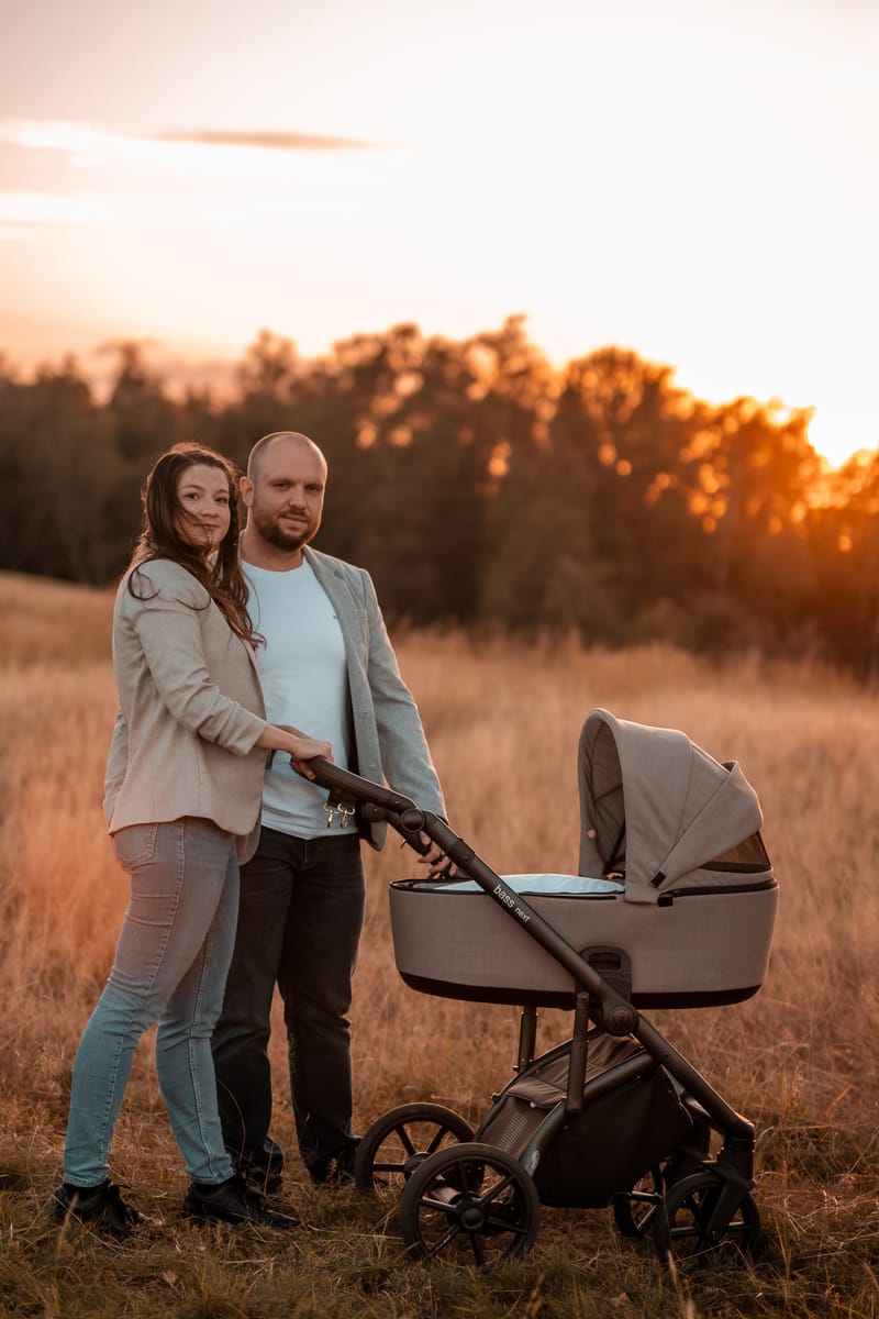 R o d i n n é  Š t ě s t í