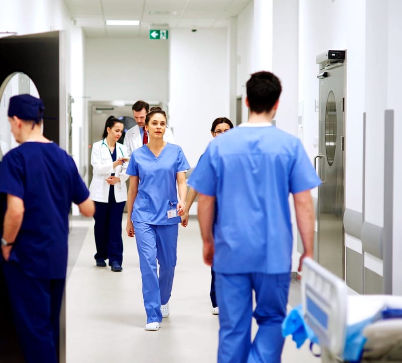 Les visites en établissements de santé