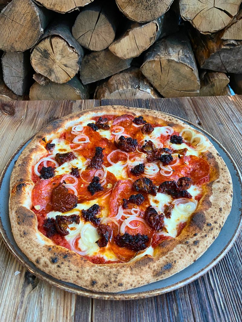 Pizza Nduja