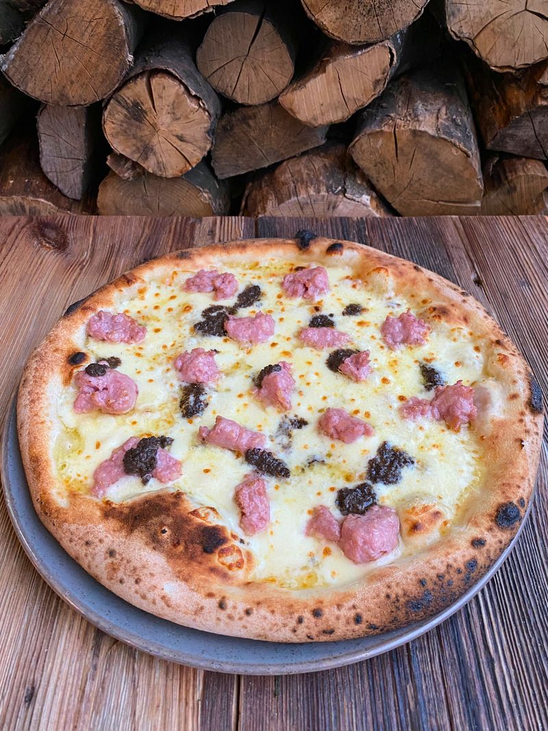Pizza Tartufata