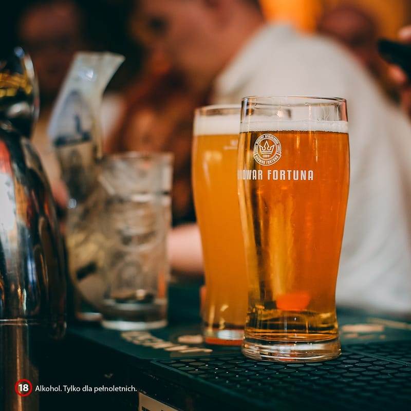 Piwo Miłosław Pilzner lane małe  0,33 l