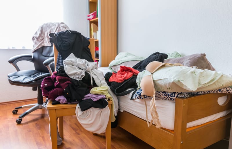DOWNSIZING and DECLUTTERING