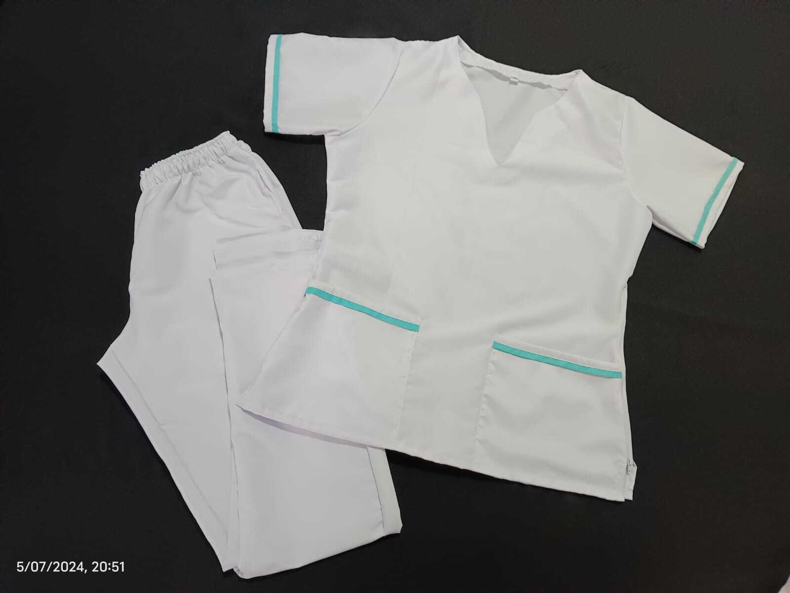 Uniformes en Antifluido Secto Salud