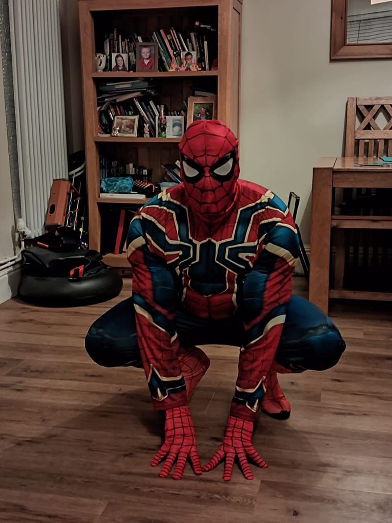 Mascot spiderman