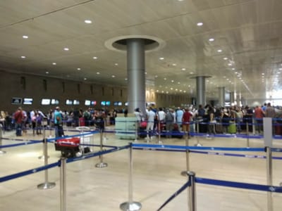 8 טעויות נפוצות בהזמנת מונית לנתב"ג מקריית ים, מוצקין וביאליק, ואיך להימנע מהן
