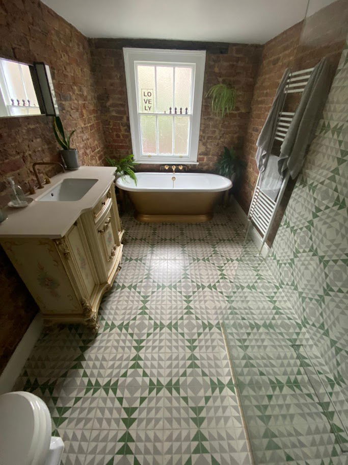 Beautiful feature tiled bathroom