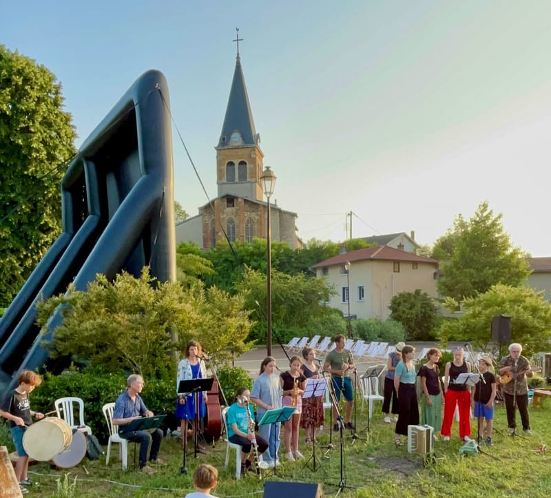 Concert, atelier des Balkans et ciné en plein air