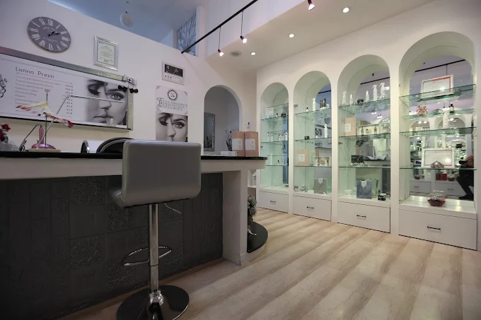 GALLERIA PENNACCHI - Velletri - Via XXIV Maggio 60