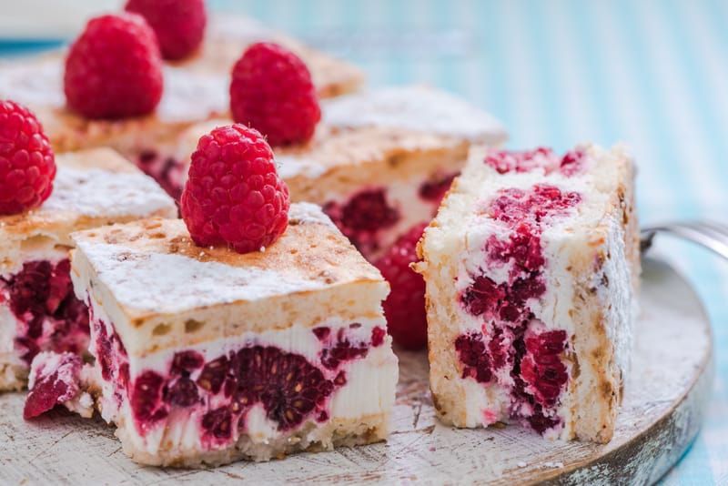Framboisine et crème anglaise