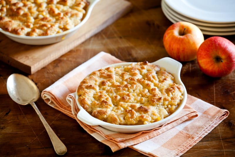 Gâteau crumble aux pommes et à la cannelle