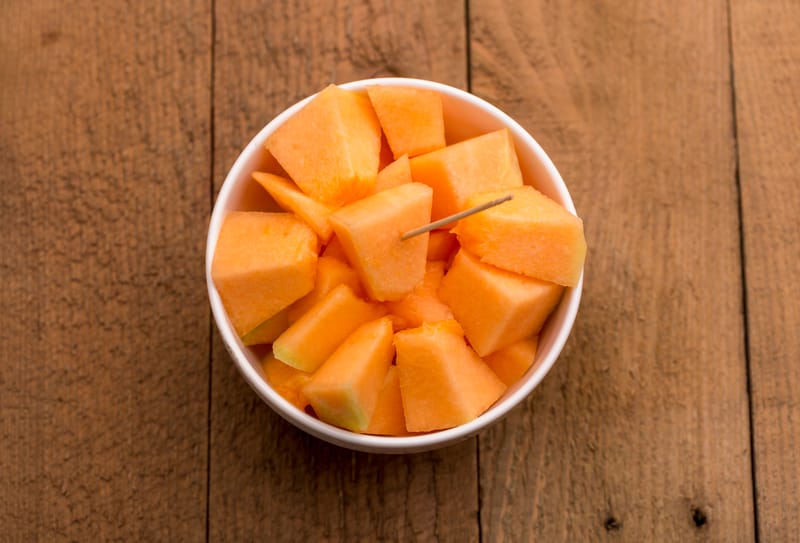 Cubes de melon frais