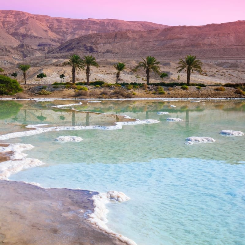 Вечернее Мертвое море –  каждую пятницу в августе.