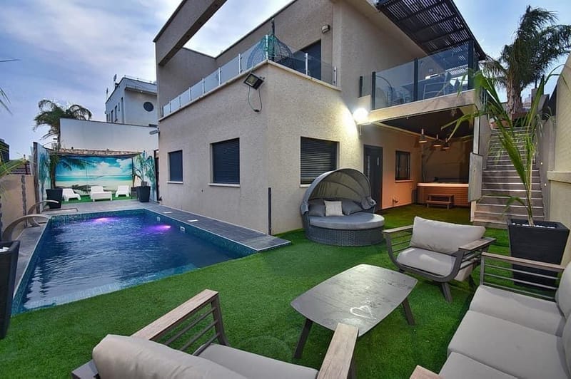 הזדמנות נדירה לרכוש וילה ייחודית בנוף כינרת!