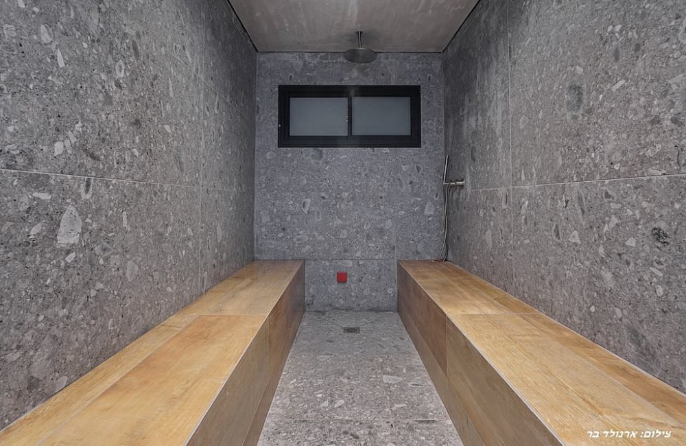 Luxury complex in the Nof Kinneret neighborhood