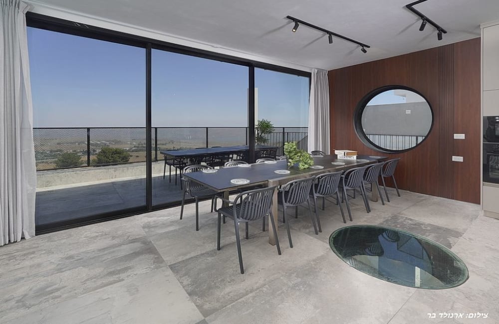 Luxury complex in the Nof Kinneret neighborhood