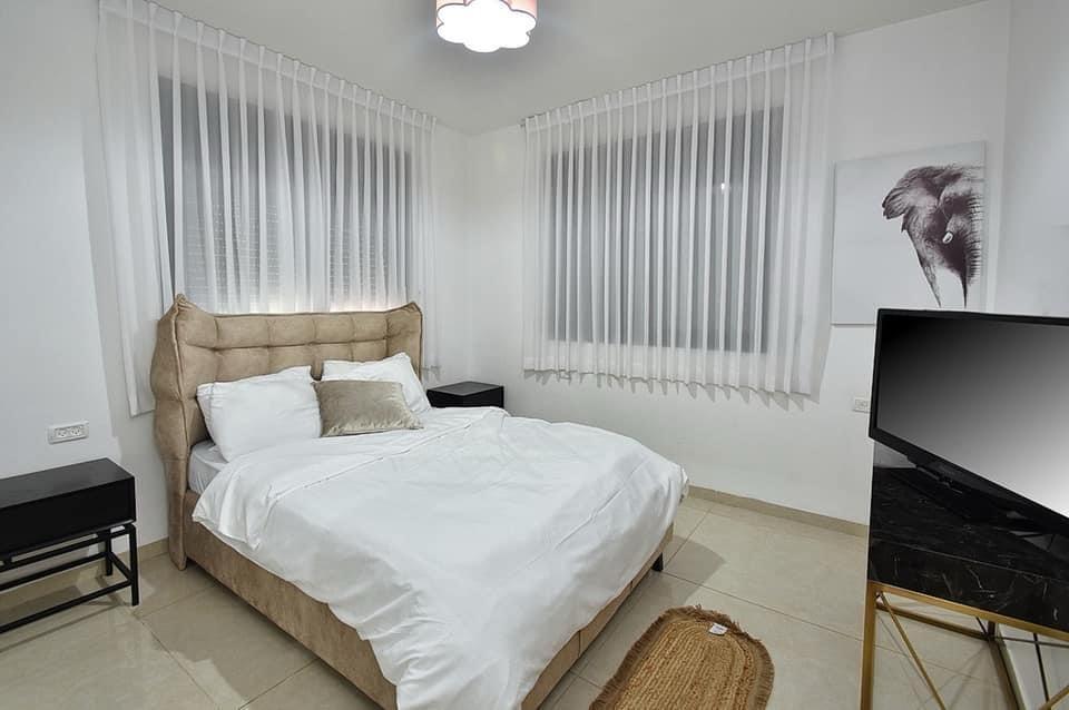 A rare opportunity to purchase a unique villa with a view of the Sea of Galilee!