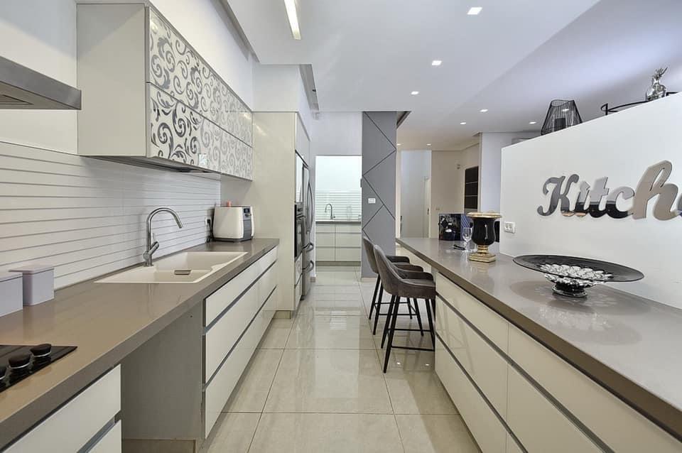 A rare opportunity to purchase a unique villa with a view of the Sea of Galilee!