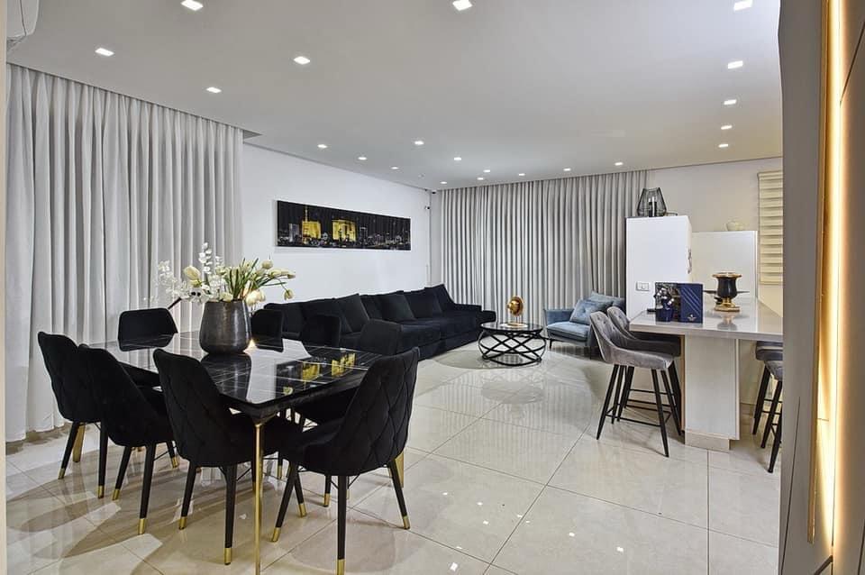 A rare opportunity to purchase a unique villa with a view of the Sea of Galilee!