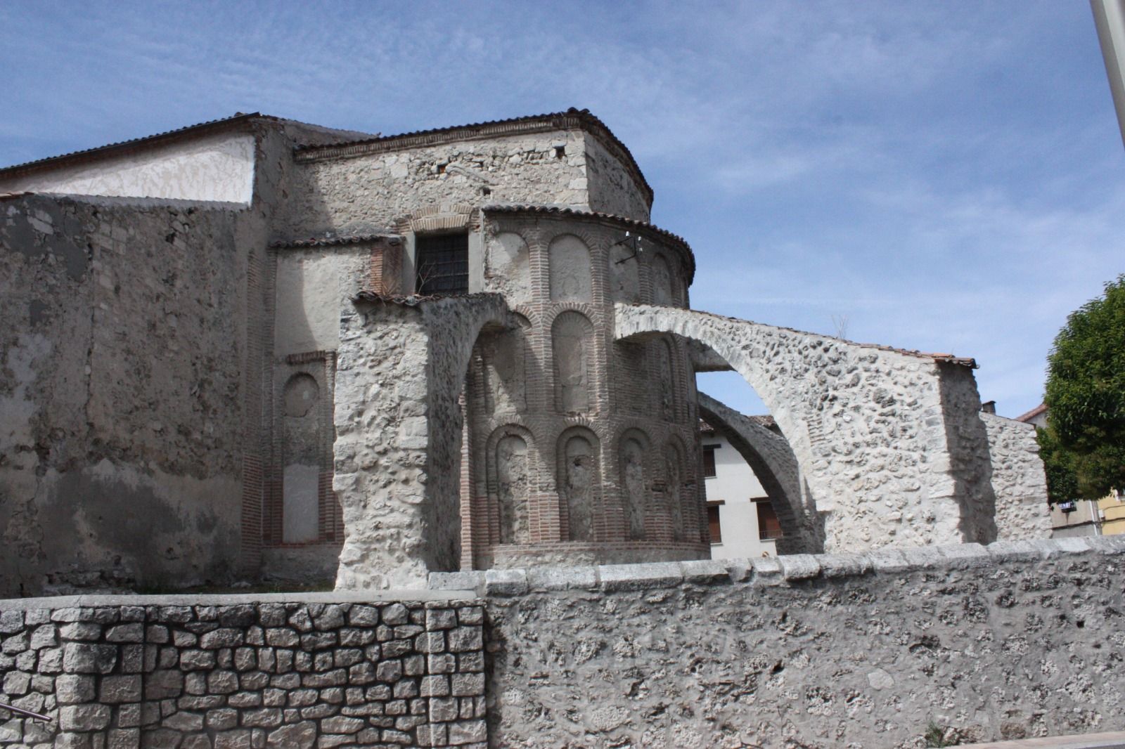 Videoconferencia: Estructuras de refuerzo en el Románico Hispano