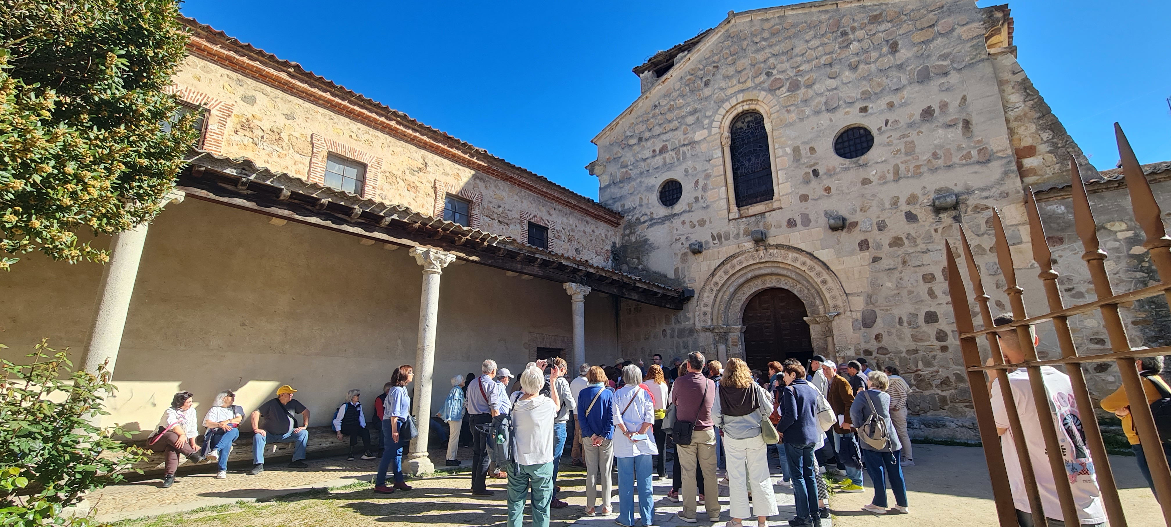 Amigos del Románico. Segovia. Abril de 2024. Foto de Alicia Padin Buceta.