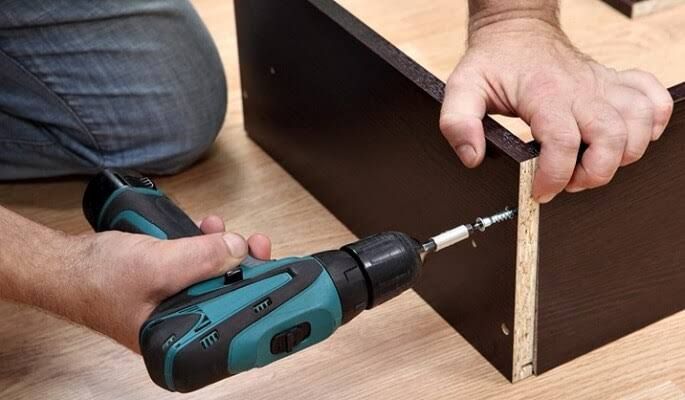 فك و تركيب العفش و الأثاث