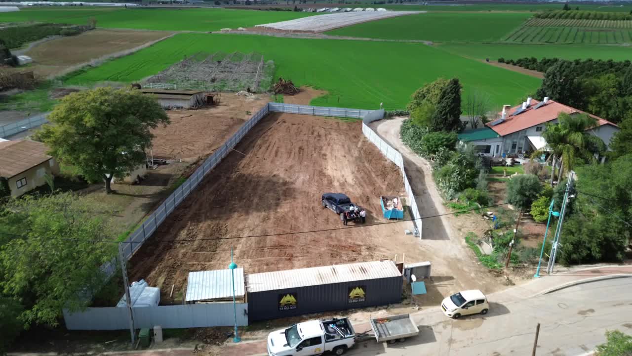 יציקת קומת קרקע 