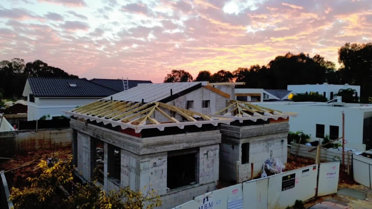 סיום בניית שלד