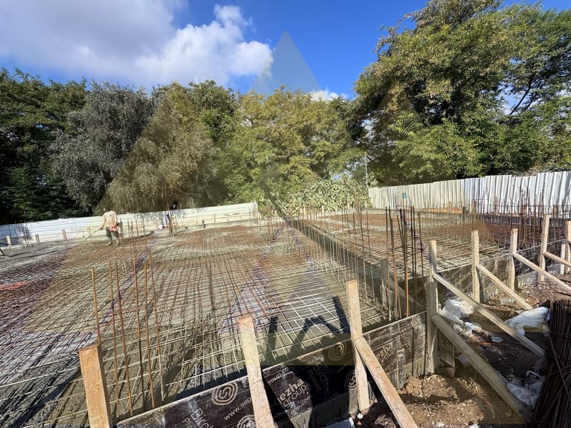 12/2024- יציקת רצפת קרקע 