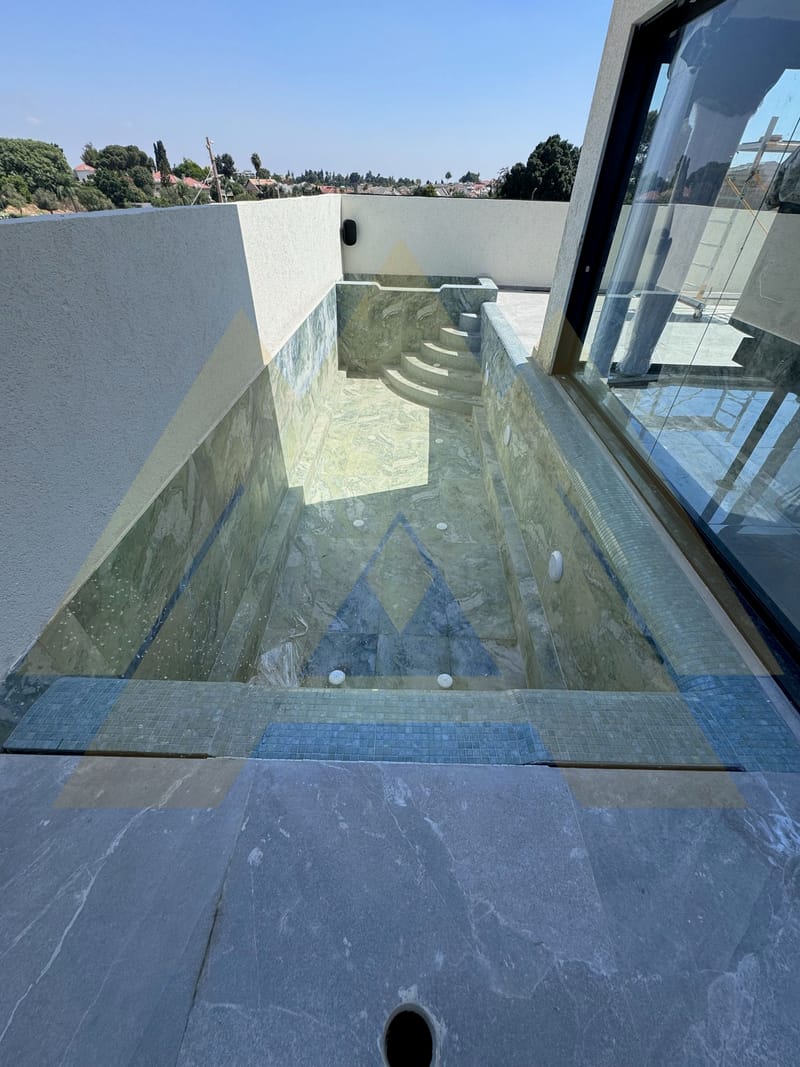 סיום הבנייה- 08/2024