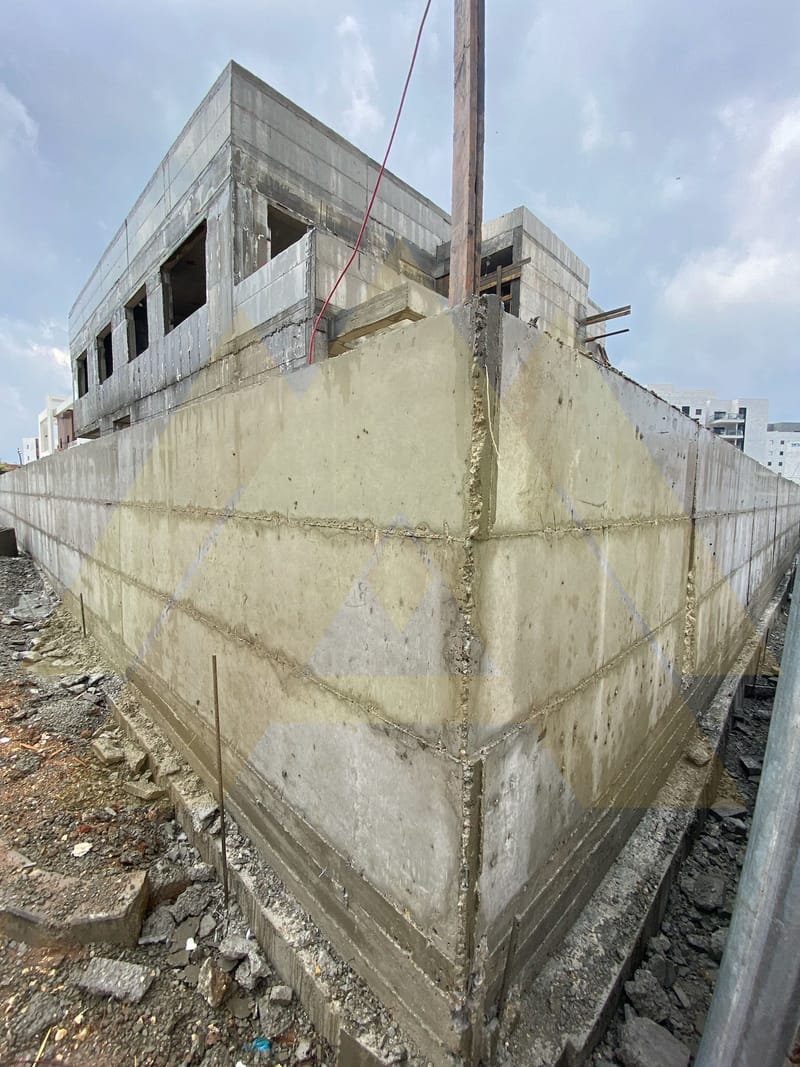 12/2024- יציקת חומות