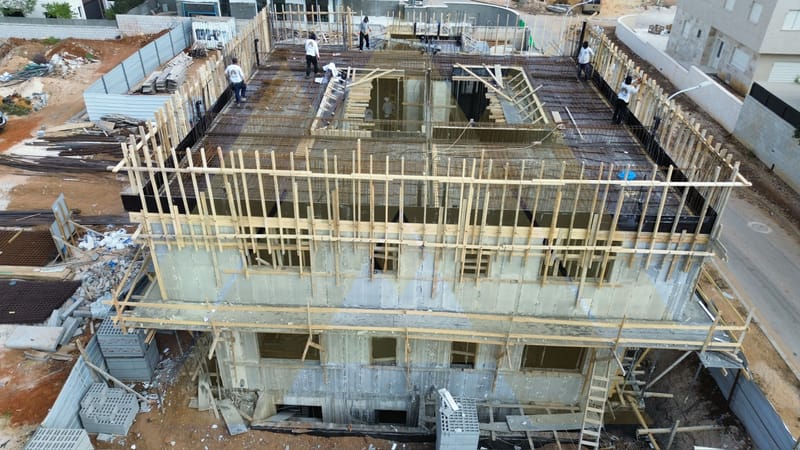 11/24 - יציקת גג