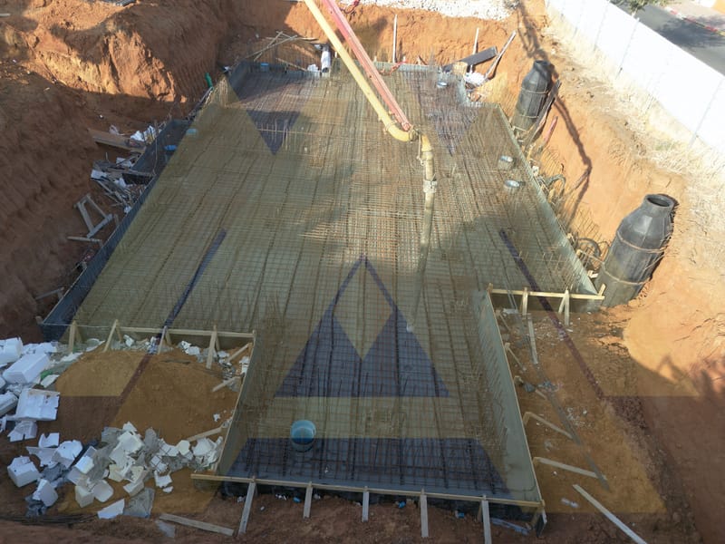 09/2024 - יציקת רצפת מרתף 