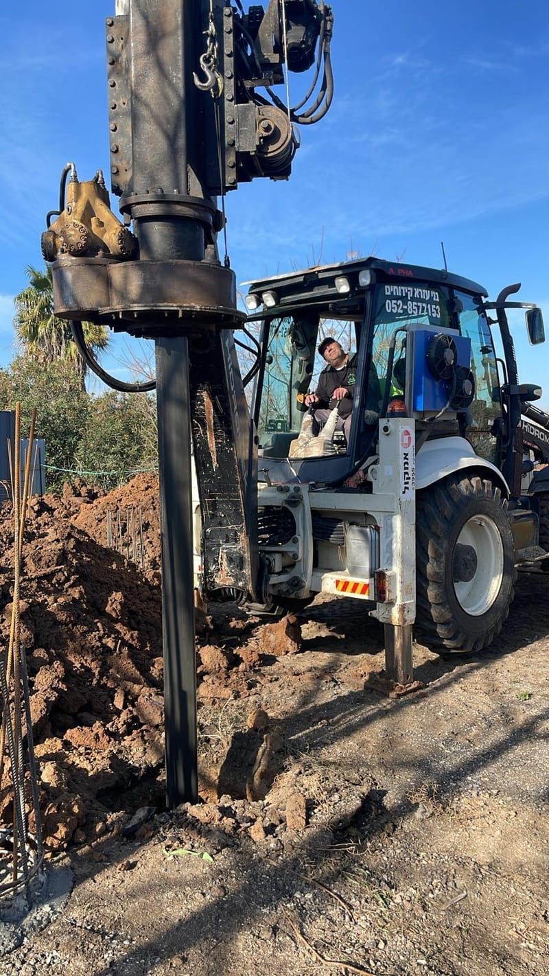 מושב אחיעזר - 37