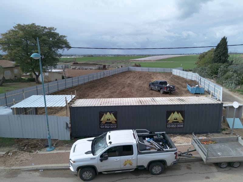 יציקת קומת קרקע 