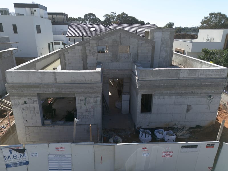 סיום בניית שלד