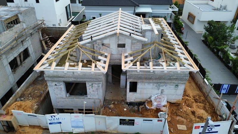 סיום בניית שלד