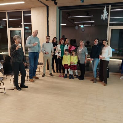 Predavanje na temo čustvene regulacije in družinsko praznovanje