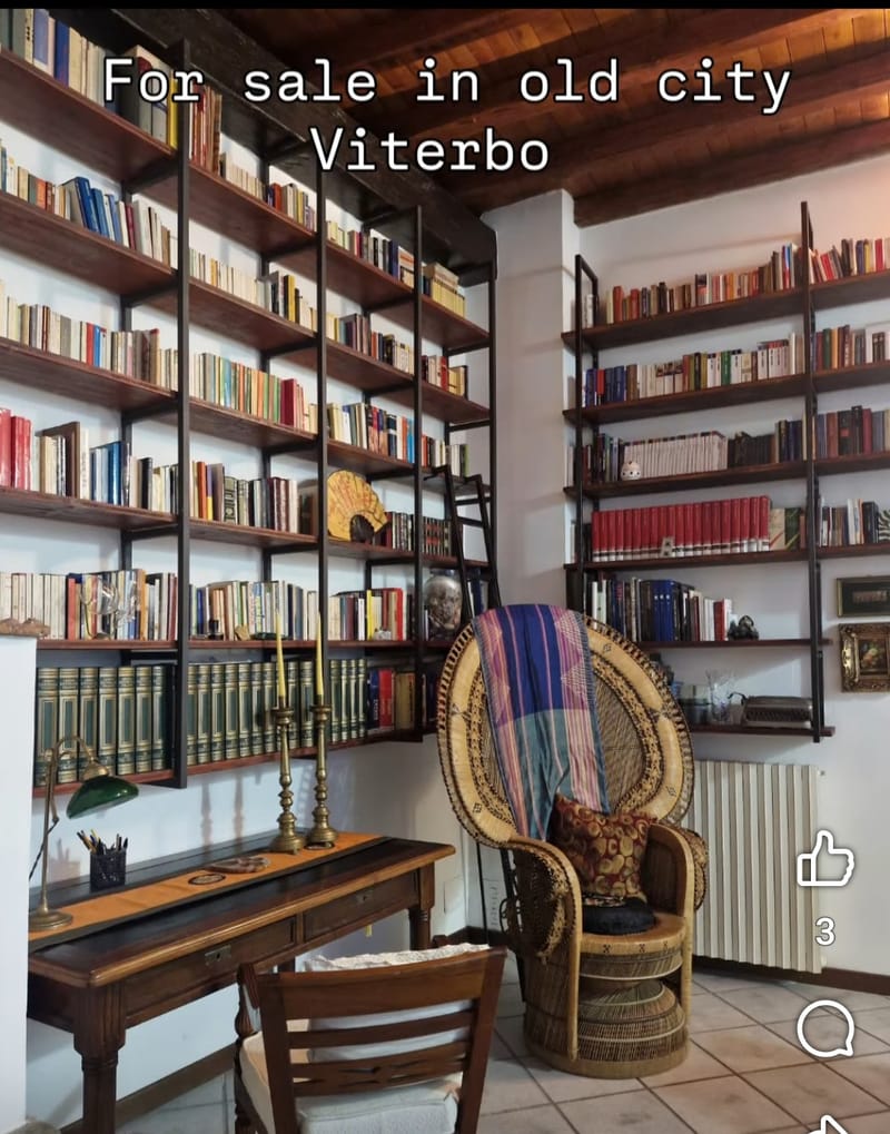 townhouse building in the center of Viterbo.