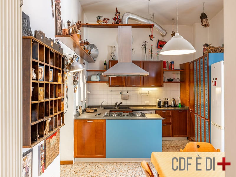 For lovers of the historical charm of small towns : (Viterbo area)