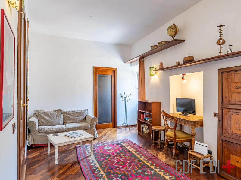 For lovers of the historical charm of small towns : (Viterbo area)