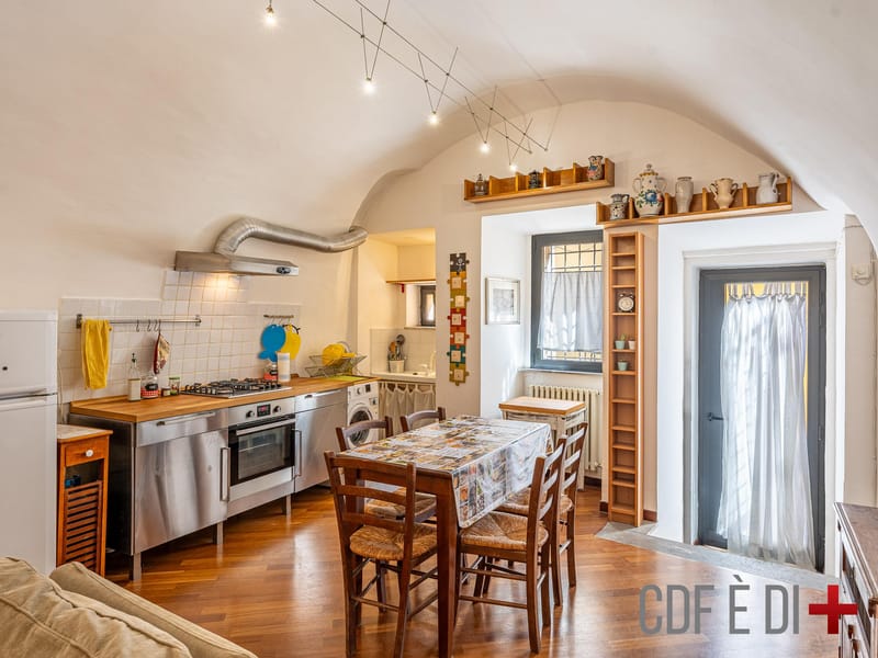 For lovers of the historical charm of small towns : (Viterbo area)