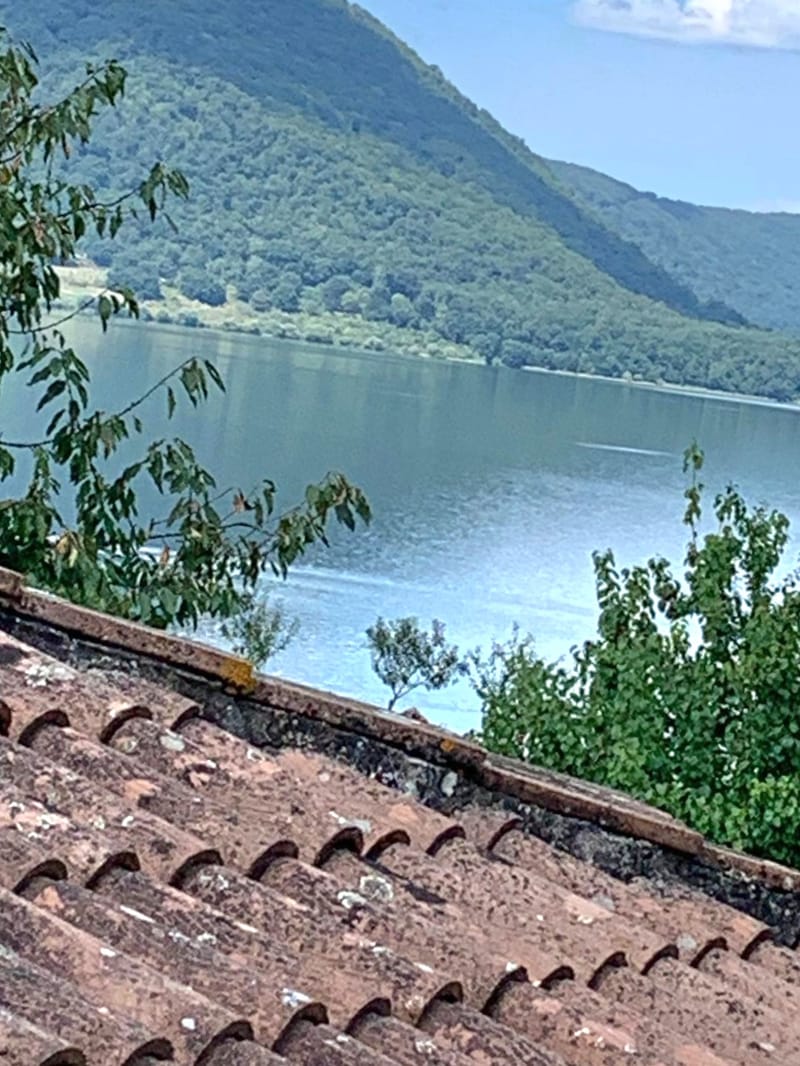 Villa on the lake , 40km for Rome