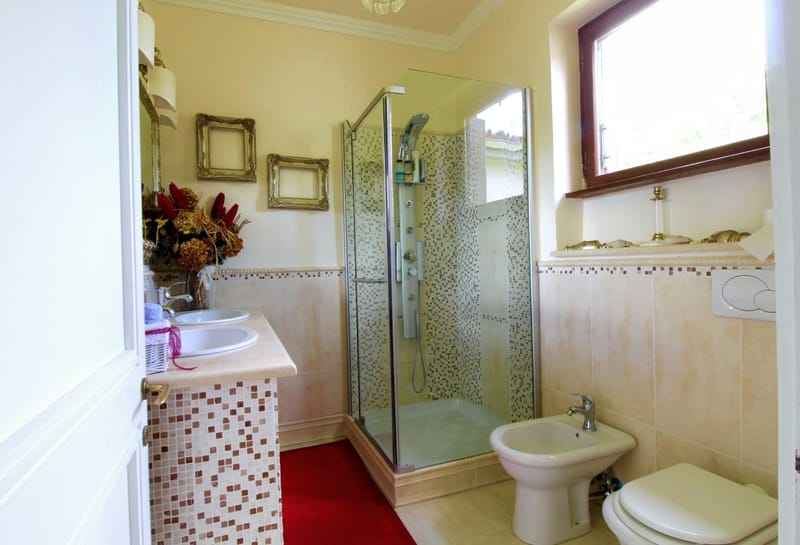 Villa on the lake , 40km for Rome