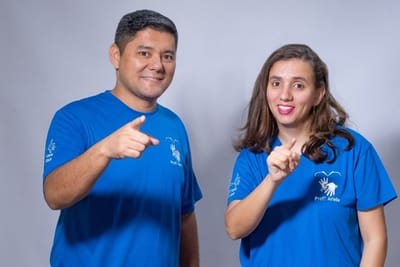 Meu Proprietário de Língua Brasileira de Sinais - HIDEYUKI