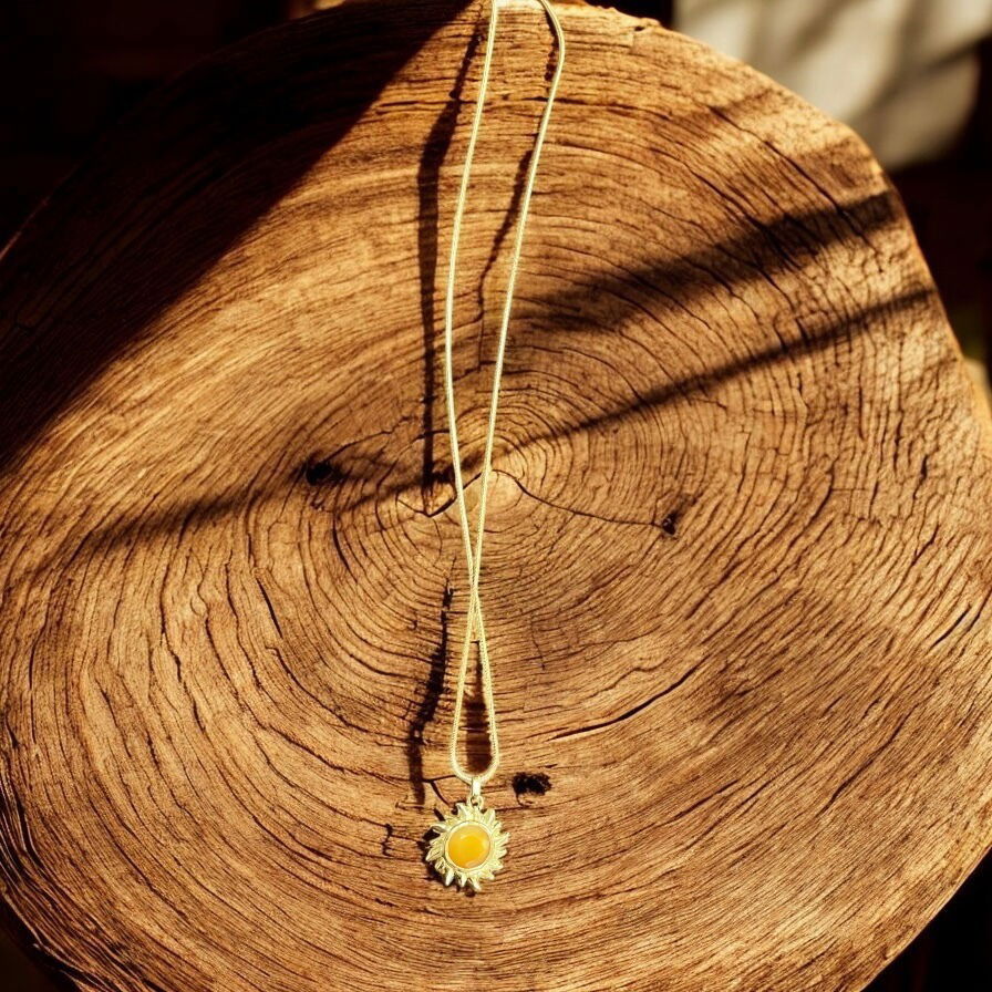 Collier Soleil et opale de feu