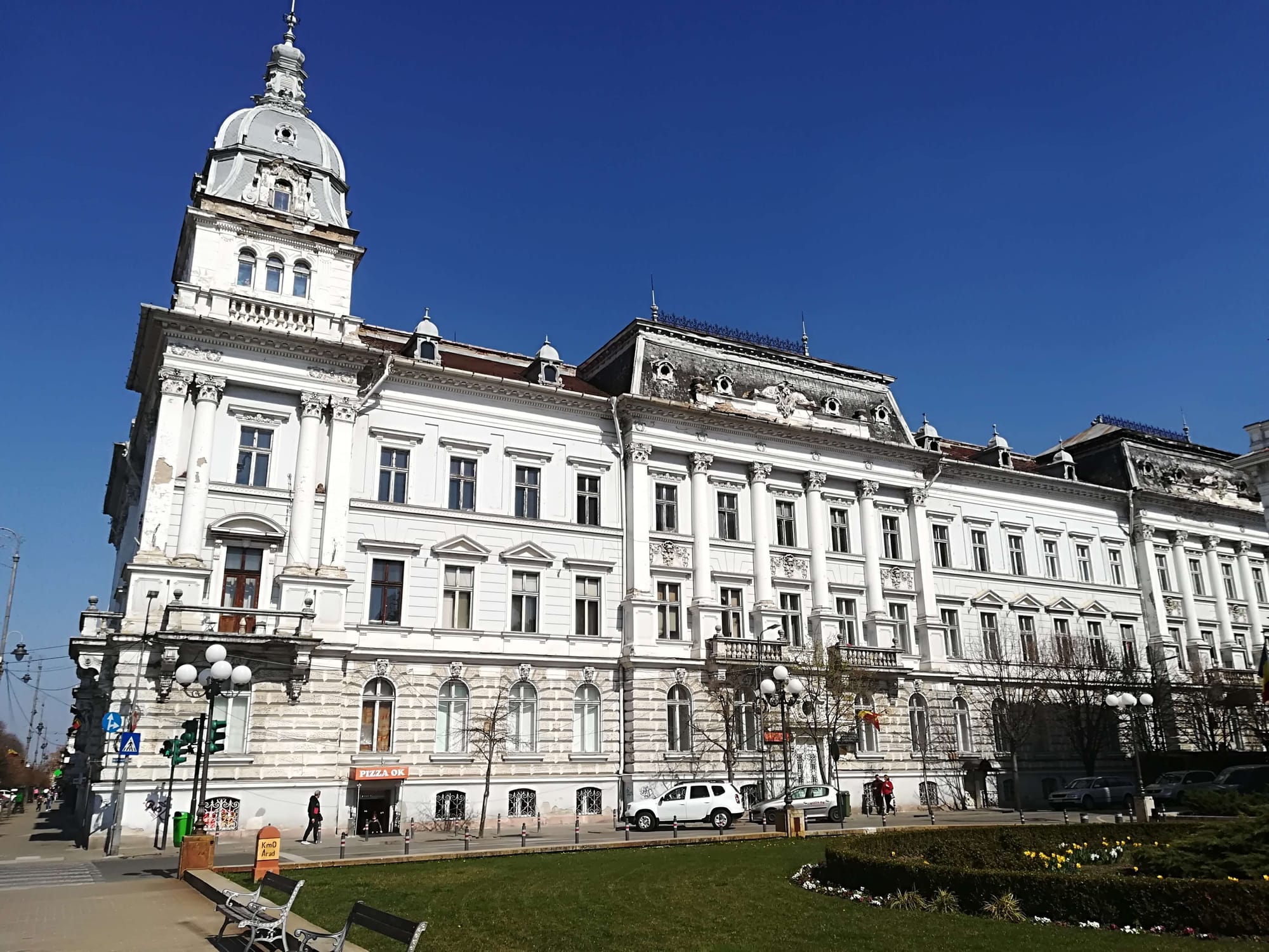 Palatul Cenad din Arad