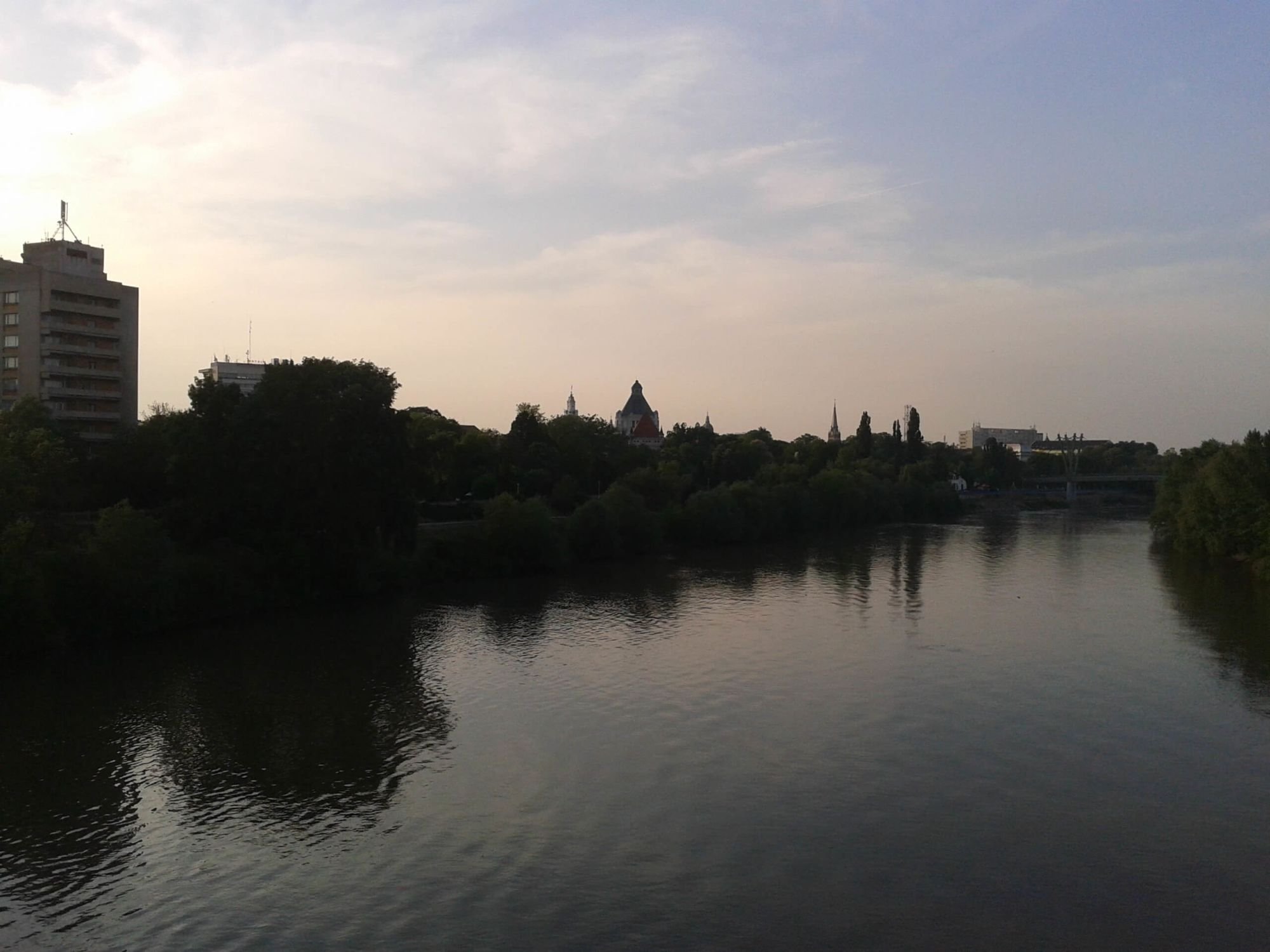 Mures river at Arad